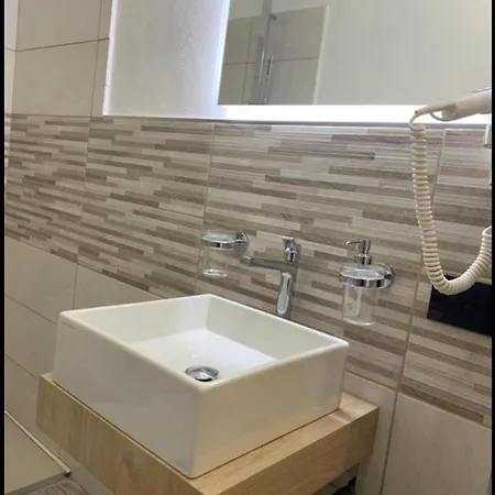 Via Satta 27 Nocleg ze śniadaniem 3*